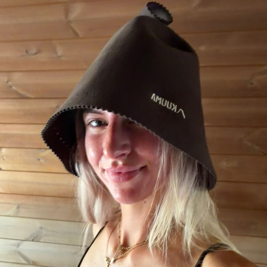 How to Protect Your Hair in a Sauna: The Complete Guide